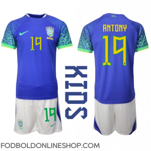 Brasilien Antony #19 Udebane Trøje Børn VM 2022 Kortærmet (+ Korte bukser)